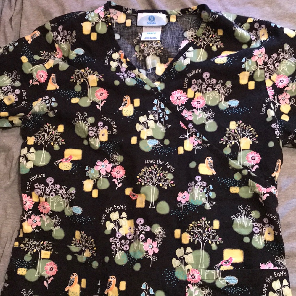 Scrub Top